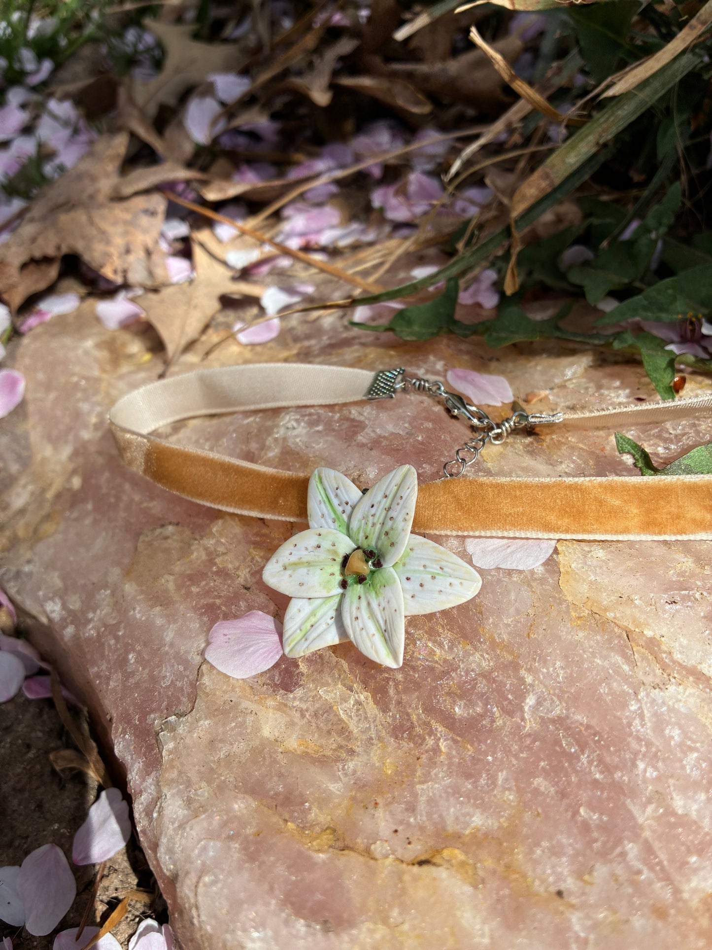 Easter Lily Choker