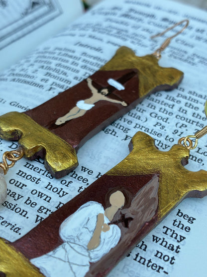 Martyr's Gaze Earrings
