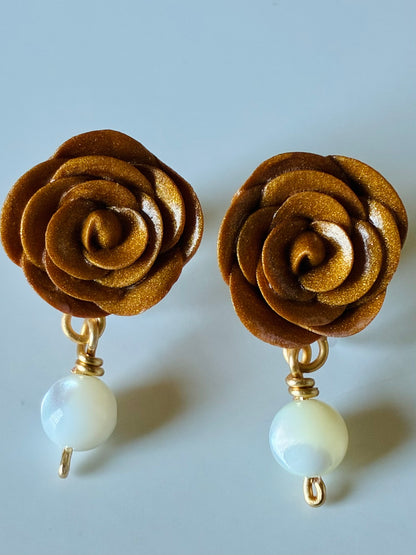 Rosa Mystica Earrings in Gold