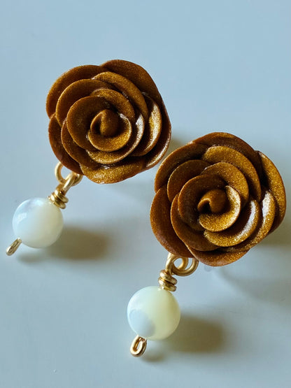 Rosa Mystica Earrings in Gold
