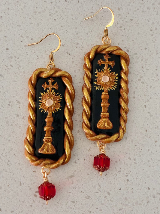 Hoc Est Earrings
